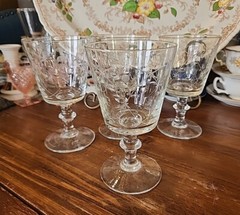 4 Elegant Clear Grey Cut Leaves Dot Star Wine Water Goblet Unknown Maker