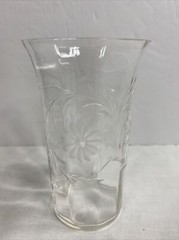 Vintage Etched ? Glass Juice Tumbler Floral Daisy Design 5”