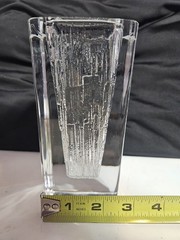 DAUM Frosted Crystal Vase Mod4