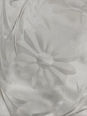 Vintage Etched ? Glass Juice Tumbler Floral Daisy Design 5”