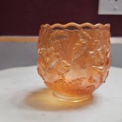 Dugan Marigold Glass Tumbler Wreath Of Roses Floral Pattern Round Scalloped Rim