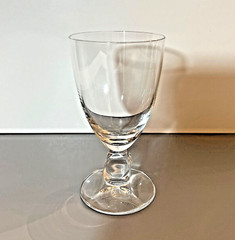 4 SCHOTT ZWIESEL Conte Clear 5.25″ Wine Glasses Faceted Stem Blown Glass GERMANY