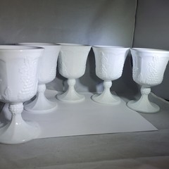 VTG Indiana Glass Colony Harvest Grape White Milk Goblets 5.25″ Tall – Set of 5