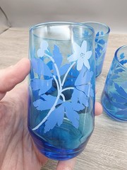 Set Of 3 Libbey Blue Floral Daisy Glasses 5” MCM Great Condition Flower Vintage