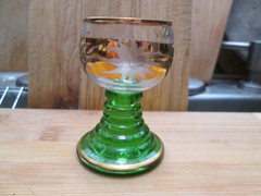 Vtg MCM Mittenwald Gold Foil Translucent Green Flower Shot Glass (chip/crack)