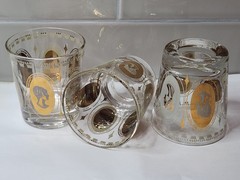 Vintage Set of 3 Gold Royal Ladies Portrait Cocktail Rocks Glasses Barware MCM