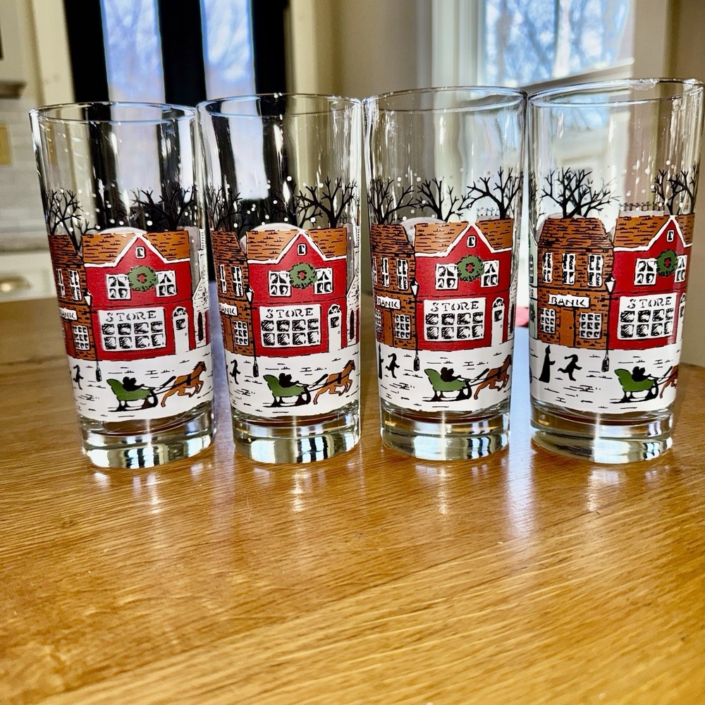 Set of 4 Libbey Vintage Christmas Winter Village Snow 16 oz Drinking Glasses