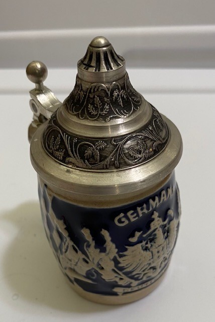 GERZ Germany Blue & Beige Ceramic MINI BEER STEIN W/ Plastic Lid