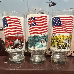 Early Flags of Our Nation Series I 12 oz Printed Glass Tumblers Set of 3 1973