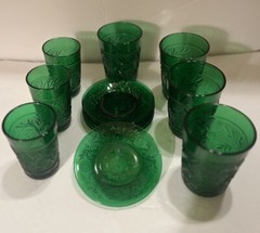 Anchor Hocking Forest Green Sandwich Glass-12 Piece Set