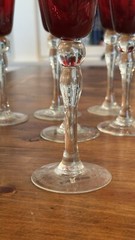 Ruby Red 9” Champagne Wine Flutes Glasses With Clear Stem And Foot. Set Of 7