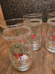 Vintage Indiana Glass Wreath Christmas Tumblers Holiday 16 oz Set of 4