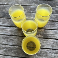 3 Blendo Yellow Frosted Tumblers 5″ West Virginia Glass W/ Gold Rim