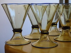 7 MURANO ITALY VENETIAN CORDIAL GLASSES OCTAGONAL COLOR AMBER LIGHT AND BLUE