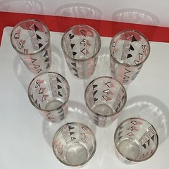 Set of seven hazel atlas pink black Tumbler hearts diamonds spades clubs RARE