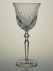 Stunning ROSEWOOD by Gorham Crystal Wine Glass 7 7/8″ EUC 5 avail