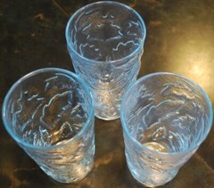 Vtg Set 9 LIGHT BLUE CRINKLE LEAF Flat Tumbler Glasses MIDCENTURY MODERN 5.5″