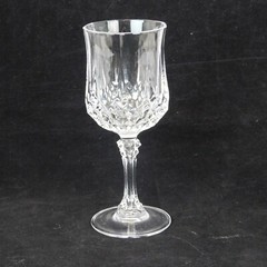 Cristal D Arques Durand Longchamp 24% Lead Crystal Wine Glass 6 in tall 5.75 oz