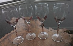 Pier 1 Hand Blown Wine Glasses Red Laced Ribbon Stem 9″ Set Of 4