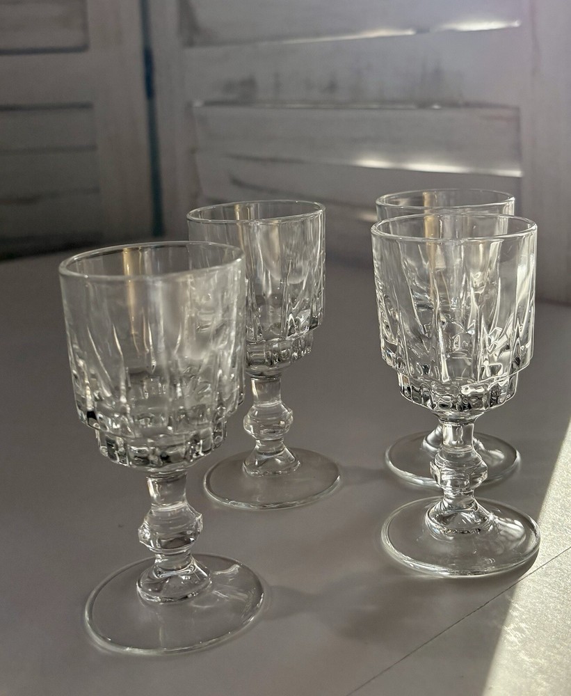 CORDIAL GLASSES set 4 stemmed Vertical cut glasses sherry glasses Aperitif MCM
