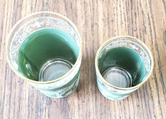 Vtg Jeanette Wedgwood Green Hellenic Pattern 4 oz Juice Glass And 8 oz Tea Glass