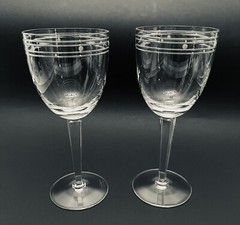 KATE SPADE New York LENOX Pebble Point Polka Dots 6.75” Crystal Wine Goblet Pair