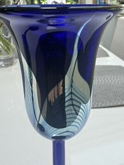 CORREIA~ SET OF 2 -Cobalt Blue 9.75″ WINE-GOBLET GLASS w/Pulled Feather Design
