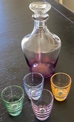 5 PC Decanter W/ Glasses Iridescent France VTG PARISIENNE Bar Rate Nice