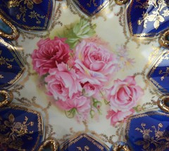 RS Prussia Heavy Cobalt Gold Roses Mold 90 Bowl