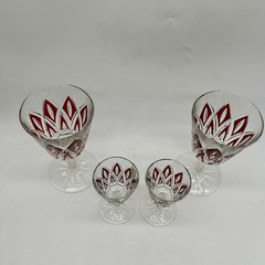 4 Vintage VMC Reims French Crystal Harlequin Glasses 2 Wine 2 Cordial