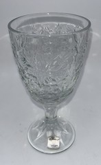 Princess House Fantasia Poinsettia Goblet Wine Glass w/ Original Sticker 6” EUC