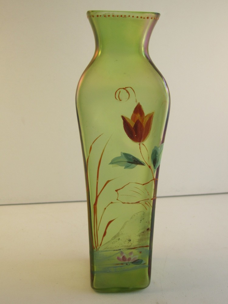 Antique Bohemian Harrach Iridescent Pond Lilies Square Shaped Art Glass Vase