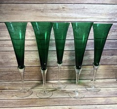 Set of 5 Lenox Holiday Gems Emerald Champagne Toasting Flutes Etched Holly