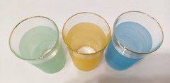 Set of 3 Blendo Frosted Glass Tumblers 8 oz Green Blue Yellow 4 3/4″ t Gold Rim