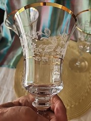 3 Mikasa 9″T Antique White Lace Middle Floral Crystal Water Goblets Gold Trim