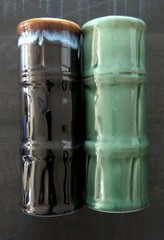 Two VNTG Libbey Bamboo Tiki Volcano Drip Glaze Ceramic Cocktail Glasses 7.5″