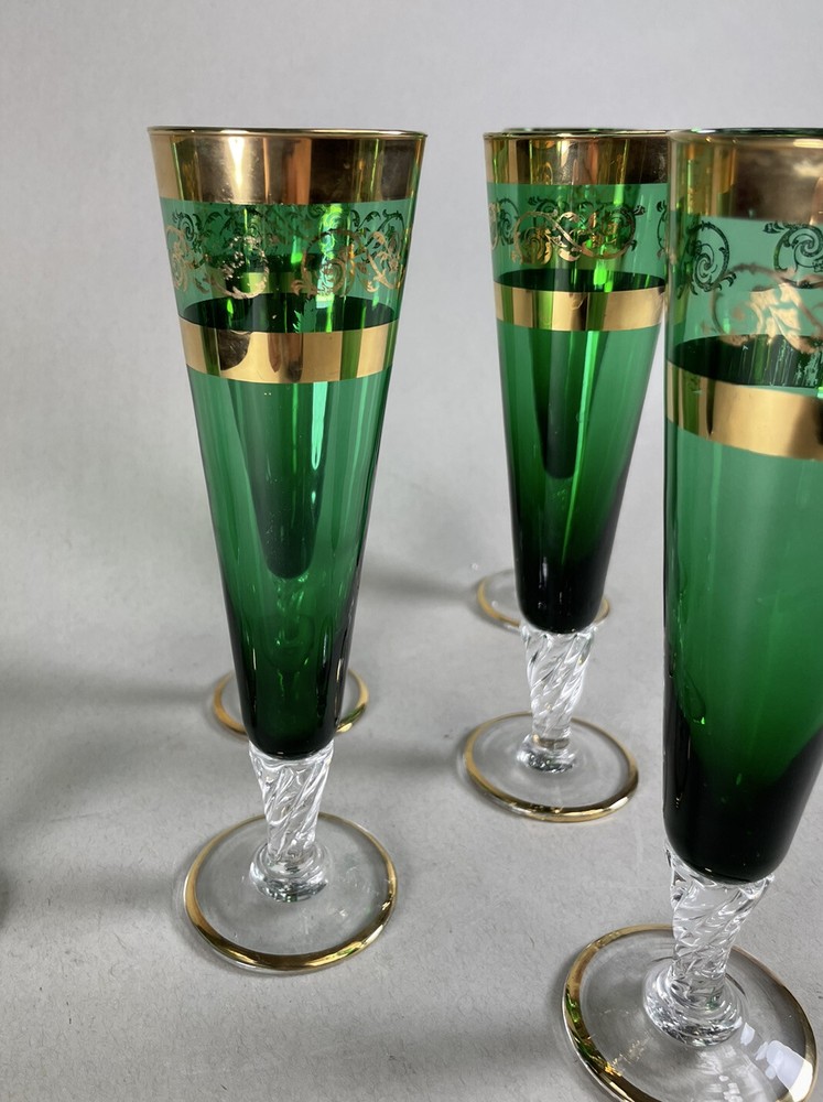 6 Emerald Green Flute Wine Glasses MCM Twisted Stem