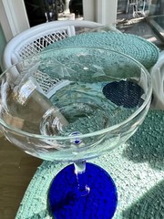 Weston Louie Glass Optic Etched Champagne goblet w/cobalt blue foot 6 Oz