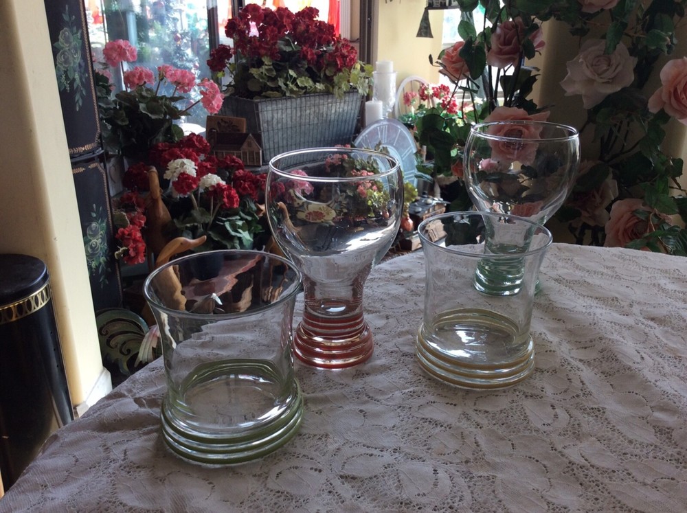 Lot Of 4 Fiesta Ring Striped Glasses Goblets 2 GLASSES 16 OZ.~~2 GLASSES 12 OZ.