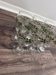 6x Libbey Greenbrier Christmas Holly Berry Vintage Glass Goblets 7″ Discontinued