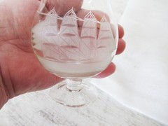 Vintage Toscany Hand Etched Glass Clipper Ship Brandy Snifter Glasses 3.5″