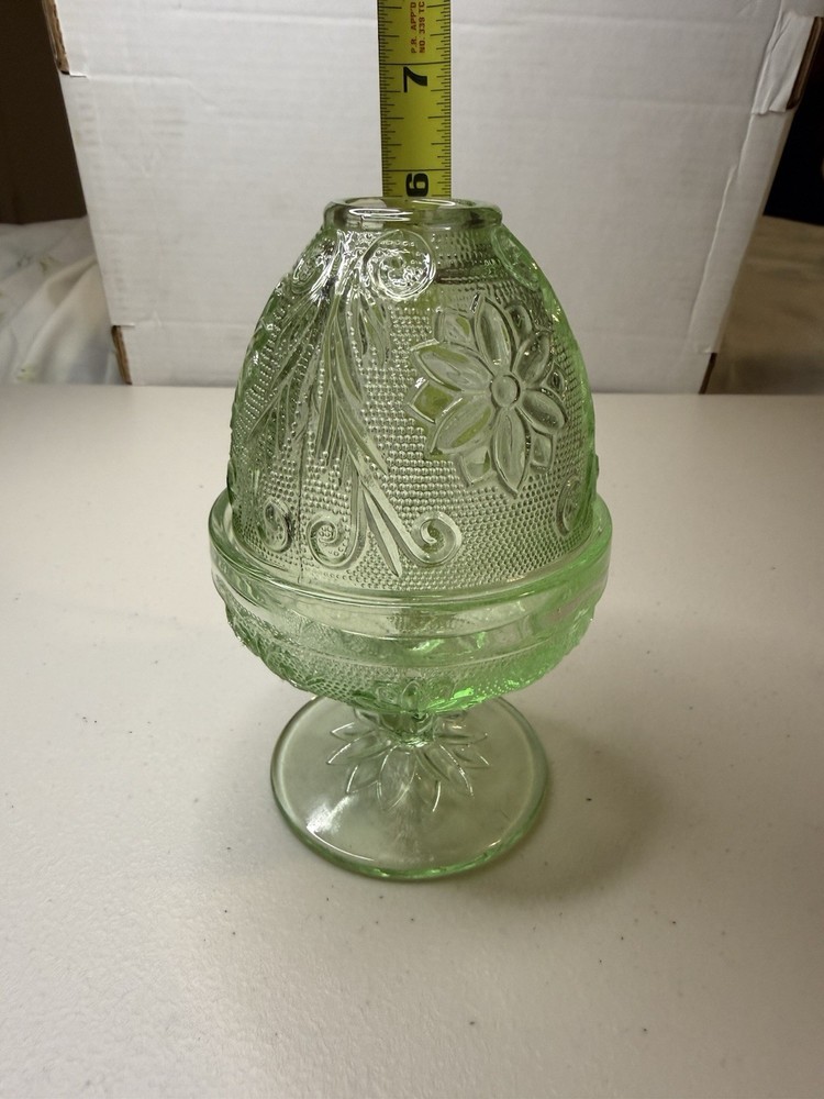 Tiara Exclusive Indiana Green Tea Light Fairy Lamp Sandwich Glass Flower Design