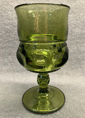 Avocado Green Kings Crown 4 Indiana Glass Stemmed 4 Oz Water Wine Goblets 4 ¼”