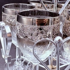 Vtg Vitreon Queens Lusterware Wine Glasses 7 Pc Chrome Heart Caddy Silver Ombre