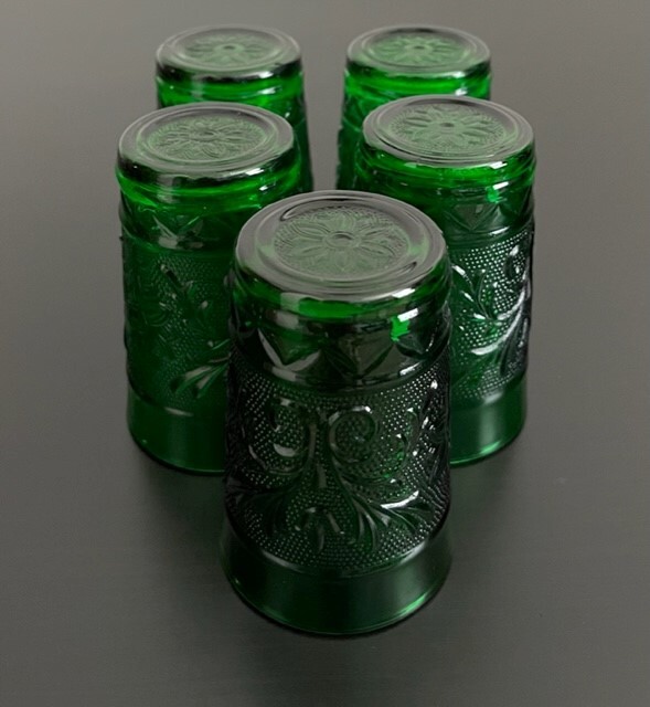 Set of 5 Vintage Anchor Hocking Sandwich Green Glass Flat Juice Tumblers 3.5″