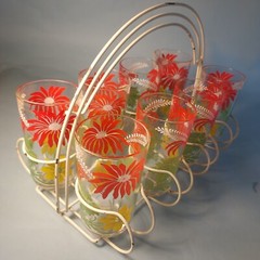 Vintage HAZEL ATLAS Flowery GARDEN VARIETY Glass Drinking Glasses w/Carrier 8pcs