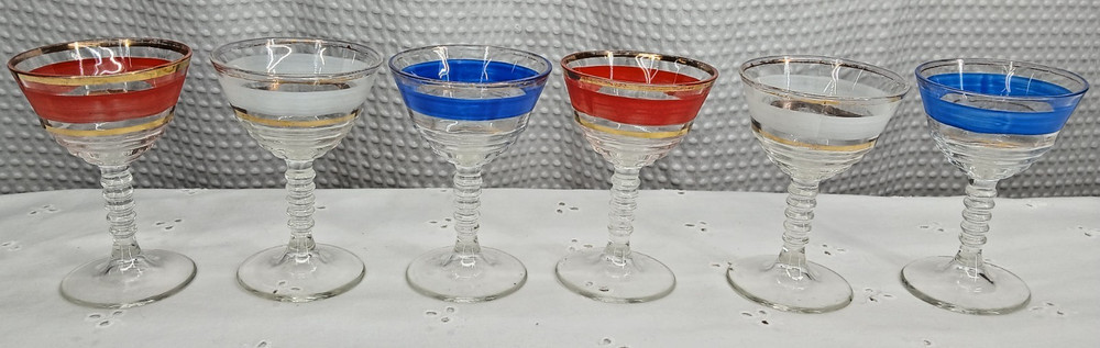 6 MCM VINTAGE RED / WHITE / BLUE COCKTAIL GLASSES 22KT GOLD RIMS STEMMED