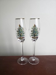 Spode Christmas Tree Set of 2 Champagne Flutes Gold Rimmed 10″ Tall