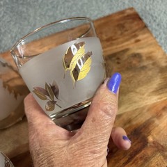 Set of 5 Vintage MCM Libbey Gold Leaf Glasses 1960