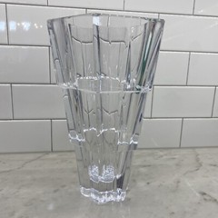 MILLER ROGASKA REED BARTON LEAD CRYSTAL STACKED BLOCK DESIGN VASE 10″
